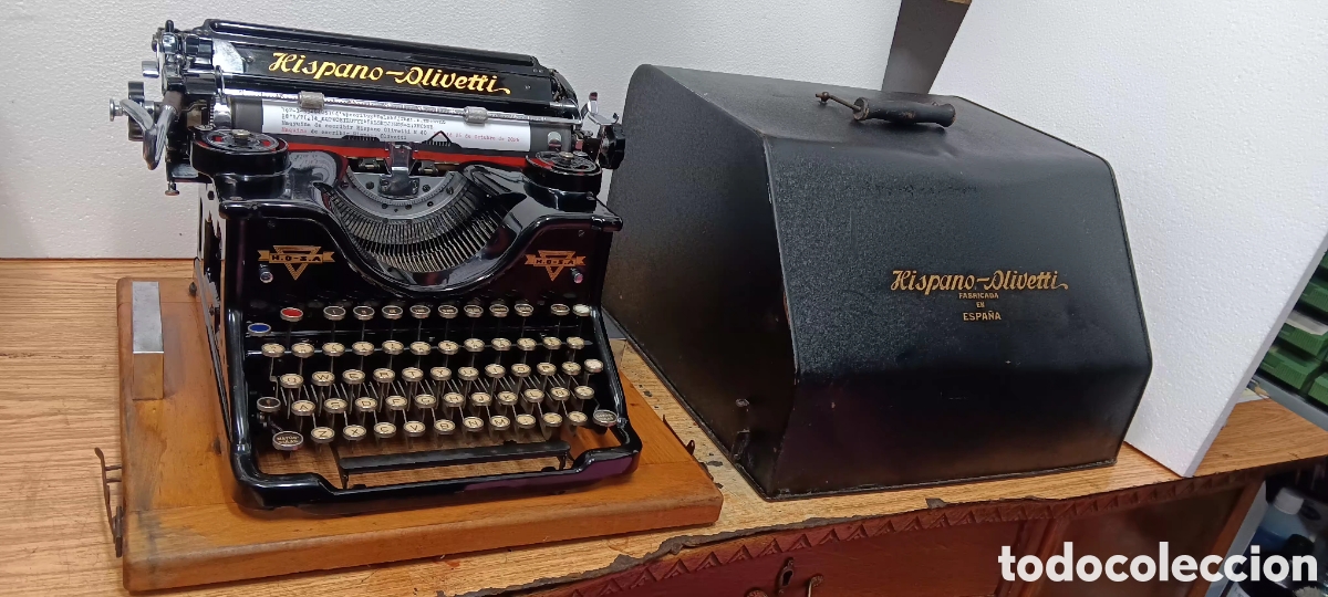 Antig&uuml;edades: M&aacute;quina de escribir Hispano Olivetti M-40 - Foto 1