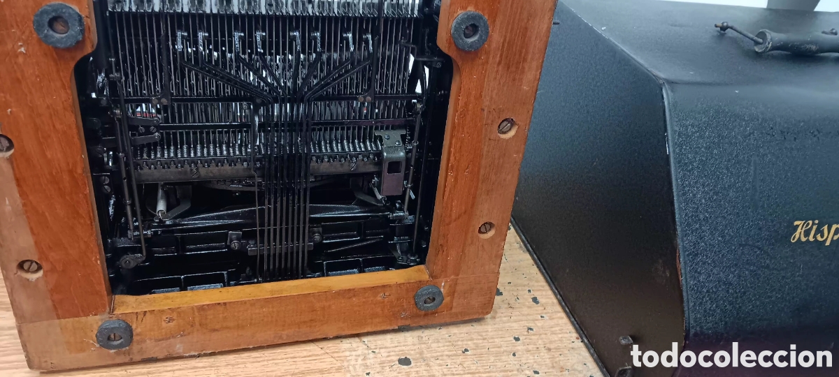 Antig&uuml;edades: M&aacute;quina de escribir Hispano Olivetti M-40 - Foto 9
