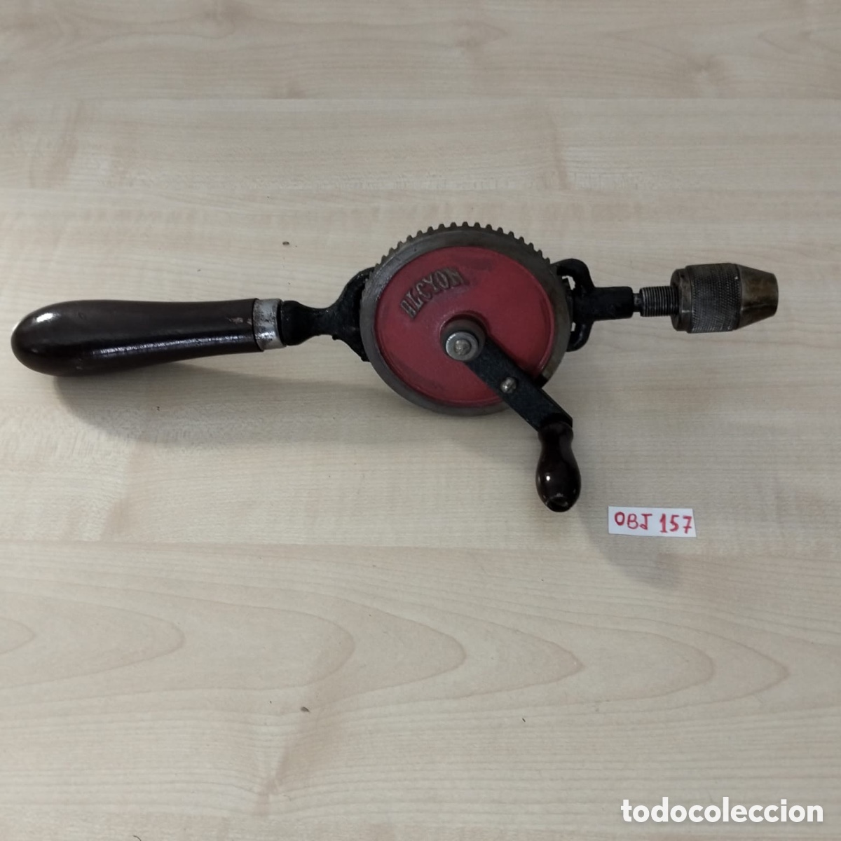 Antig&uuml;edades: Antiguo taladro manual
