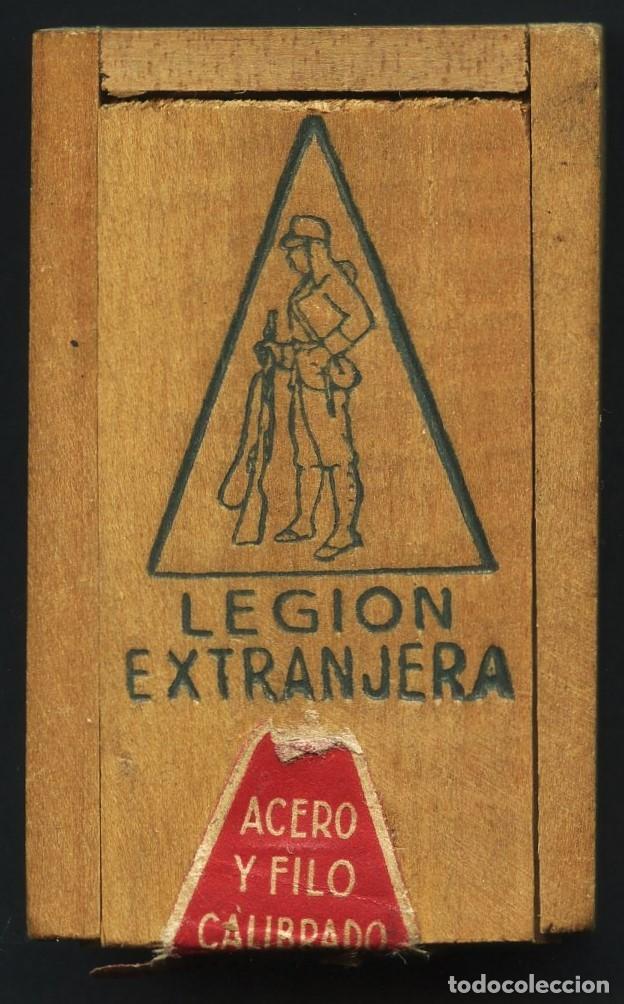 Antiquit&auml;ten: HOJAS DE AFEITAR, ESTUCHE CON PUBLICIDAD, LEGI&Oacute;N EXTRANJERA, ARGENTINA