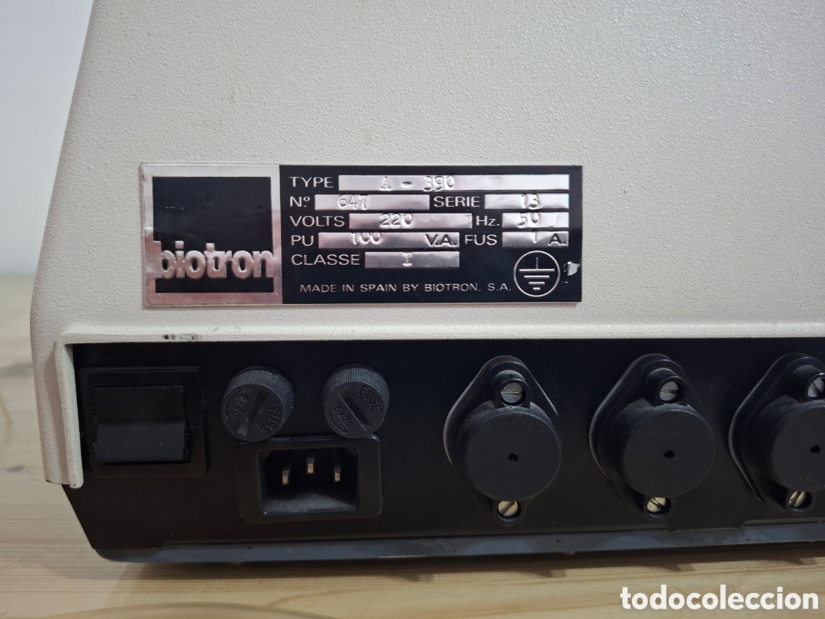 Antig&uuml;edades: Espectrofot&oacute;metro Vintage Biotron Atom A-390 - Foto 7