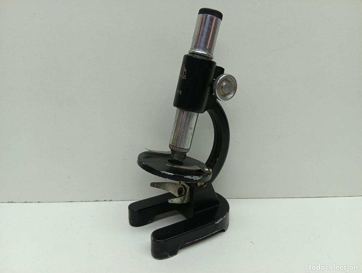 Antig&uuml;edades: Antiguo microscopio monocular de metal lacado negro - Made in Japan - A&ntilde;os 50/60