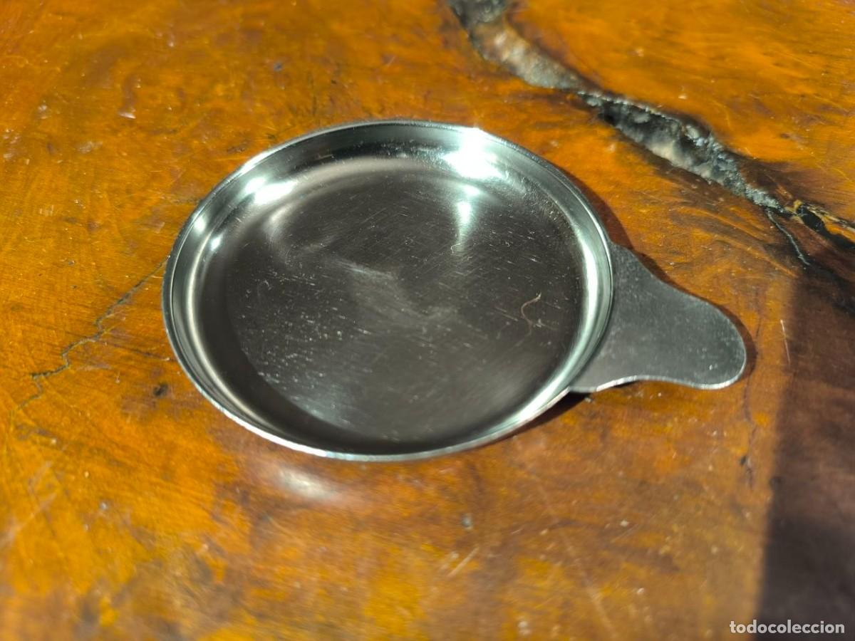 Antig&uuml;edades: PEQUE&Ntilde;O PLATO SUELTO DE BASCULA O BALANZA DE PRECISION DIAMETRO 8 CM