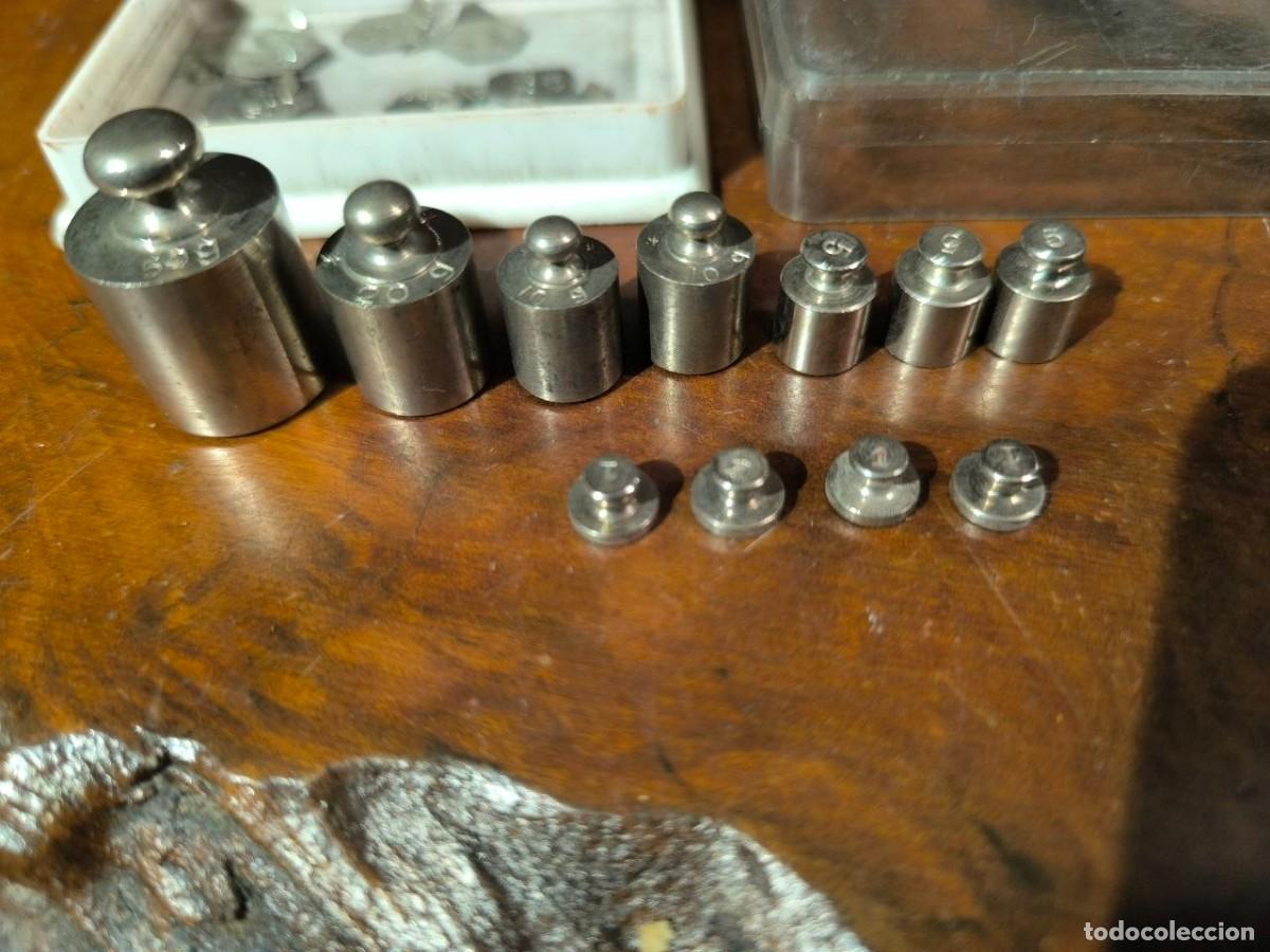 Antig&uuml;edades: CAJA DE PESAS PARA BALANZA DE PRECISION - Foto 2