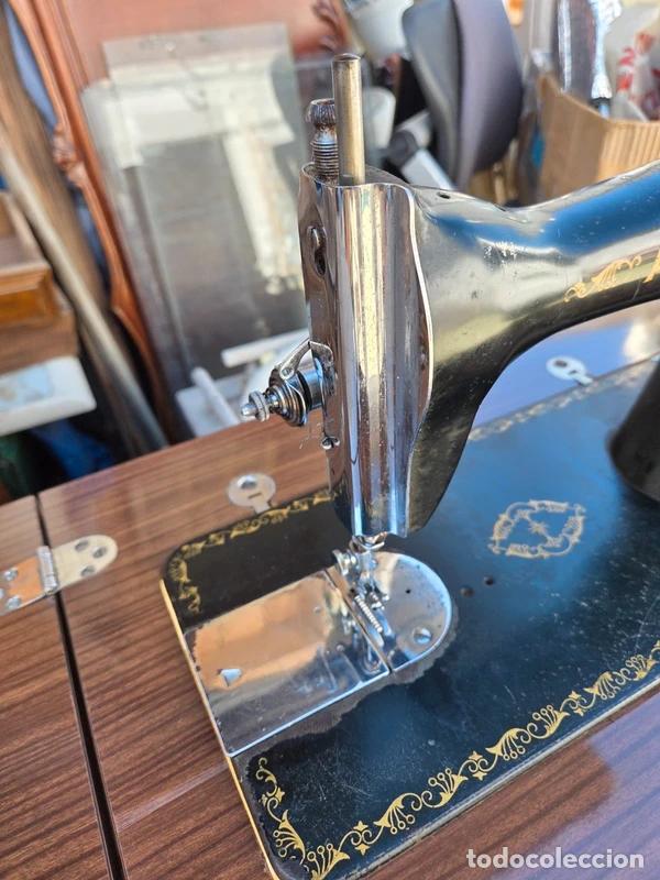 Antig&uuml;edades: maquina de coser alfa - Foto 5