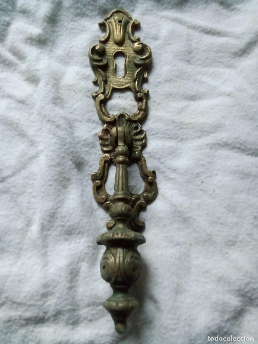 Antiquit&auml;ten: ANTIGUO TIRADOR DE BORLA. 1/2 S.XX.