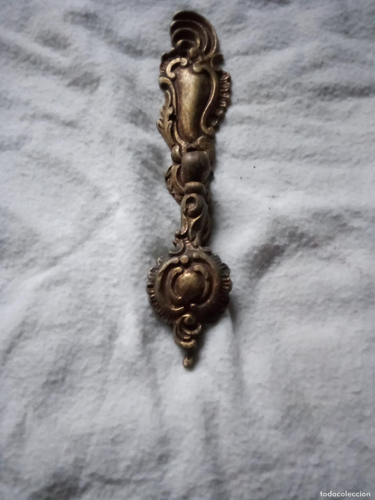 Antig&uuml;edades: ANTIGUO TIRADOR DE BORLA. 1/2 S.XX.