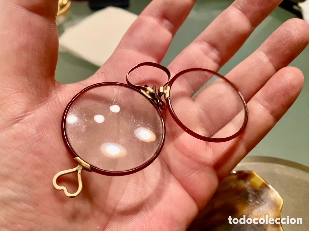 Antig&uuml;edades: Antiguas gafas estilo Quevedo con funda original