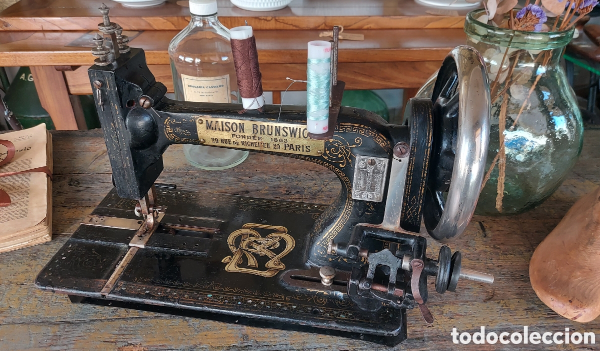 Antig&uuml;edades: M&aacute;quina de coser Brunswick, Par&iacute;s circa 1890