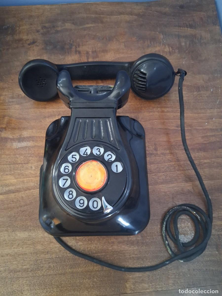 Tel&eacute;fonos: Tel&eacute;fono de baquelita para la pared CTNE Compa&ntilde;&iacute;a Telefonica nacional espa&ntilde;ola