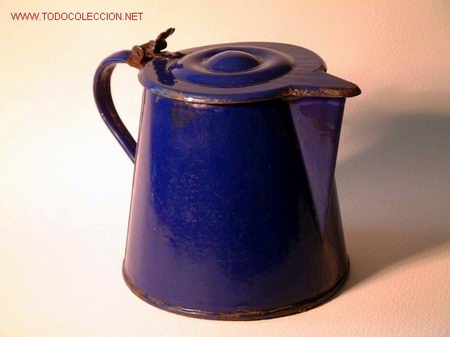 Antig&uuml;edades: LECHERA AZUL  Pp. S. XX - Foto 1