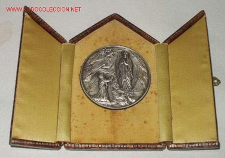 Antig&uuml;edades: TAVERNACULO CON PLACA DE LA VIRGEN EN LOURDES - Foto 1