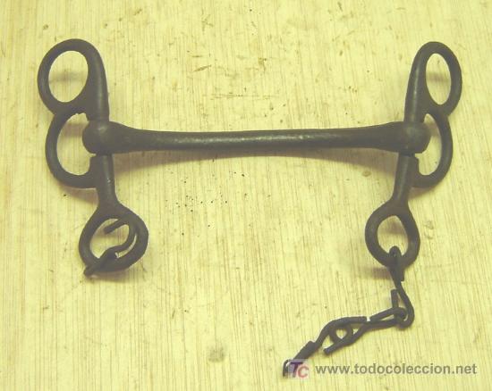 Antig&uuml;edades: BOCADO DE CABALLO ANTIGUO - Foto 1