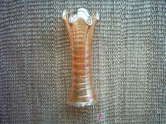 Antig&uuml;edades: FLORERO DE CRISTAL CARNIVAL. 19 cm. - Foto 1