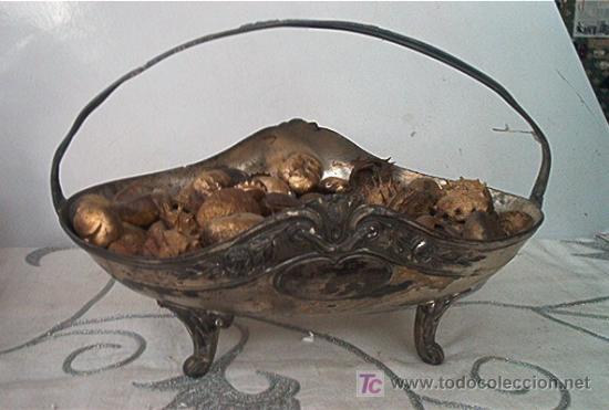 Antig&uuml;edades: Bandeja cesta de metal plateado - Foto 2