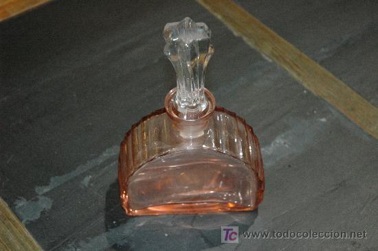 Antig&uuml;edades: VIEJO PERFUFERO DE CRISTAL - Foto 1