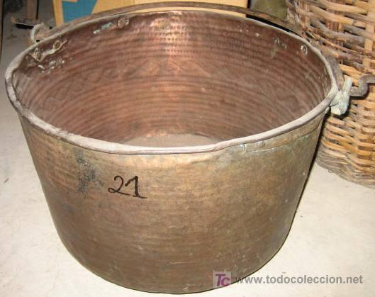 Antig&uuml;edades: Olla antigua de 52 cms de di&aacute;metro - Foto 1