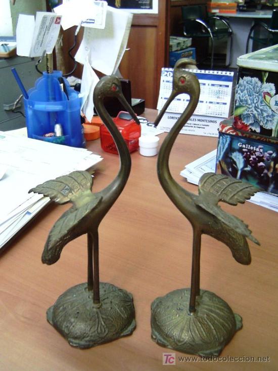 Antiquit&auml;ten: PAREJA DE CIG&Uuml;E&Ntilde;AS MACHO Y HEMBRA DE BRONCE - PRECIOSOS - ALTO: 25 CM