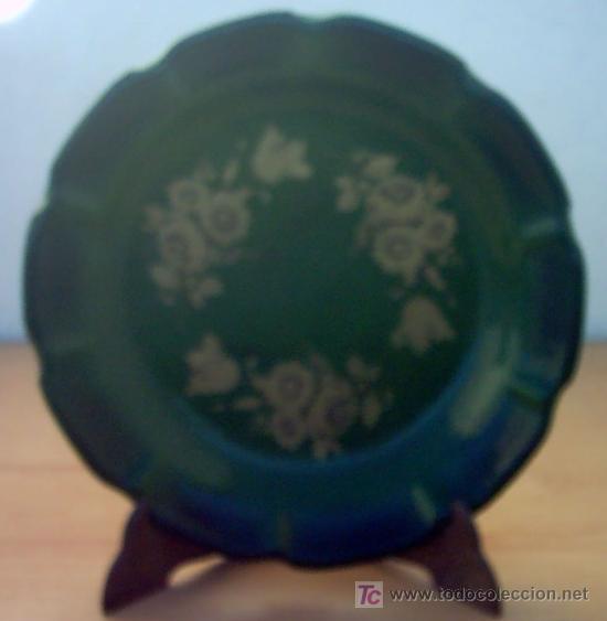 Antig&uuml;edades: PLATO DE CORATIVO - Foto 1