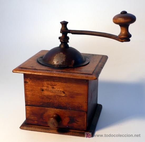 Antiquit&auml;ten: MOLINILLO DE CAF&Eacute; EN MADERA - S. XIX