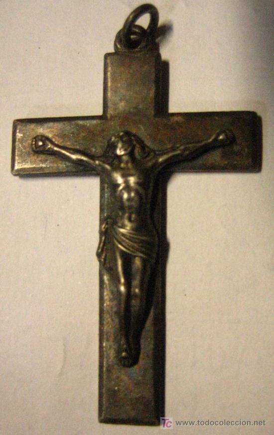 Antig&uuml;edades: Crucifijo met&aacute;lico de 45 cms - Foto 1