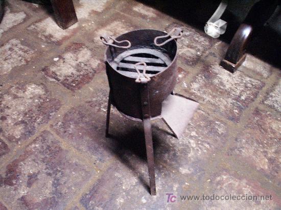 Antig&uuml;edades: Antiguo brasero casta&ntilde;ero - Foto 2