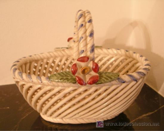 Antig&uuml;edades: Canasta porcelana, popularmente conocida de macarrones - Foto 2