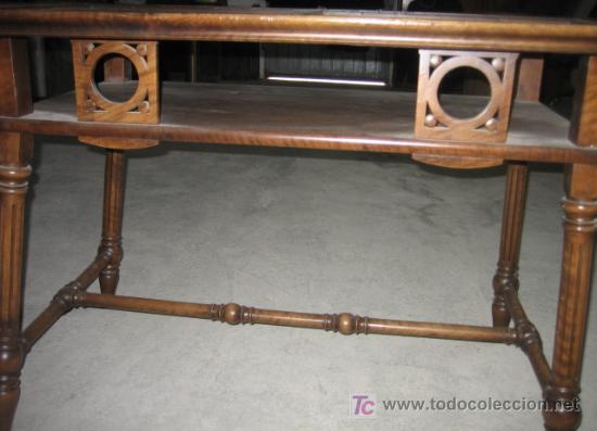 Antig&uuml;edades: Mesa de madera de 1145x695 cms y 75 cms de altura aprox. - Foto 4
