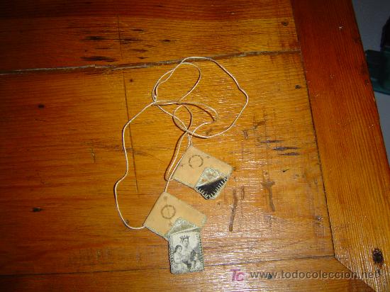 Antig&uuml;edades: Peque&ntilde;o escapulario con funda bonito - Foto 1