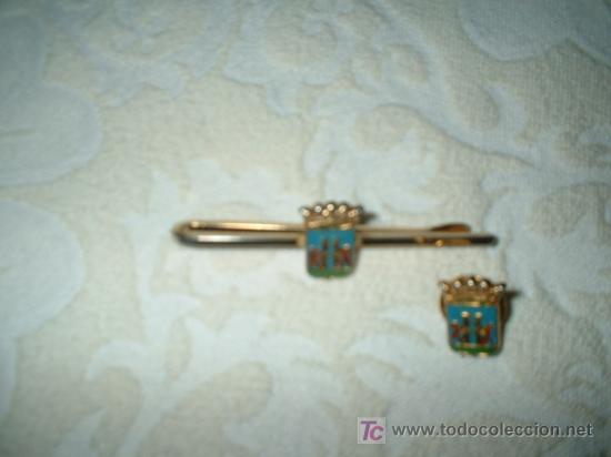 Antig&uuml;edades: pasador de corbata y pins - Foto 1