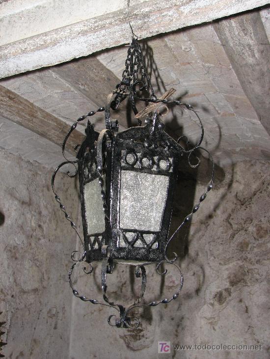 Antig&uuml;edades: Antiguo farol de hierro - Foto 1