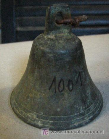 Antiguidades: Campana de bronce de 5'5 cms de altura