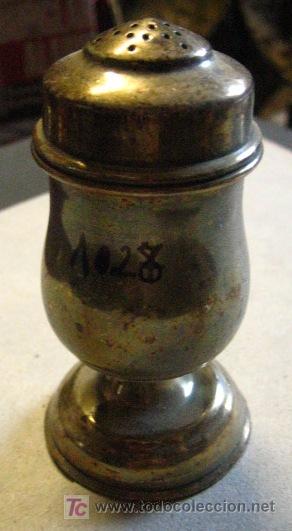 Antiques: Pimientero de plata