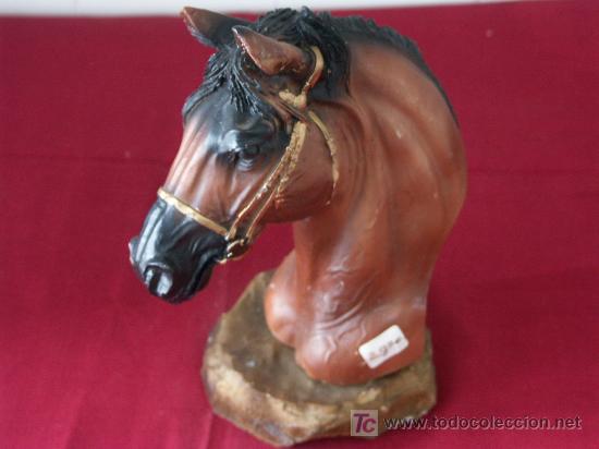 Antig&uuml;edades: bonito busto de caballo .22cm de alto - Foto 1