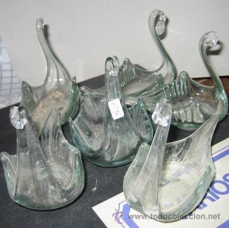 Antig&uuml;edades: 6 piezas de vidrio - Foto 1