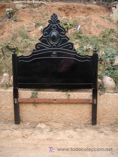 Antig&uuml;edades: Cama de caoba de la ditada - Foto 1