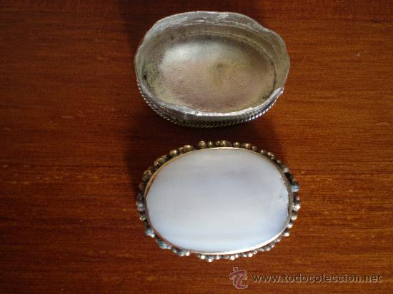 Antig&uuml;edades: PASTILLERO CON TAPA DE NACAR. - Foto 2