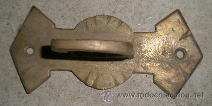 Antig&uuml;edades: Colgador de pared de 13 cms - Foto 1