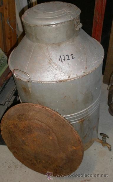 Antig&uuml;edades: Recipiente con grifo, 70 cms de alto aprox - Foto 1