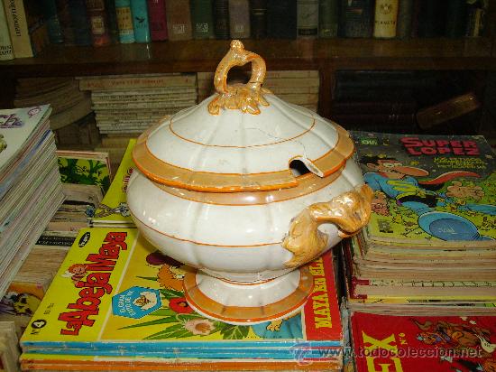 Antig&uuml;edades: SOPERA BLANCA CON LINEAS NARANJAS - Foto 1