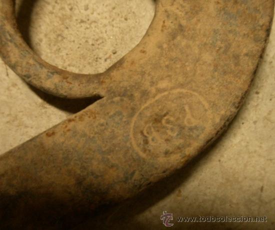Antig&uuml;edades: Arado de doble vertedera - Foto 2