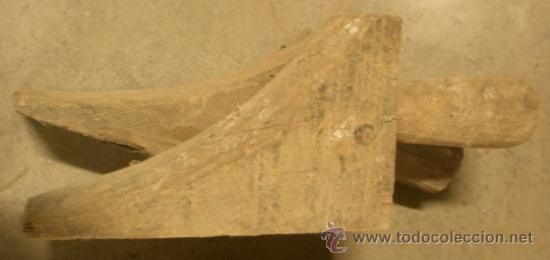 Antig&uuml;edades: Pareja de falcas antiguas - Foto 1
