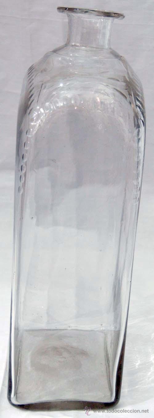 Antig&uuml;edades: Botella &oacute; frasca de cristal de La Granja tallada s XIX - Foto 5