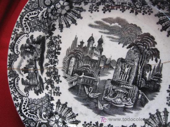 Antig&uuml;edades: PLATO NEGRO PICMAN ROTO - Foto 2