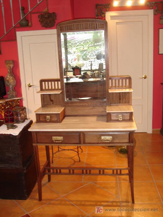 Antig&uuml;edades: mueble tocador de casta&ntilde;o - Foto 2