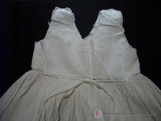 Antig&uuml;edades: ANTIGUO FALDON BEBE - Foto 3