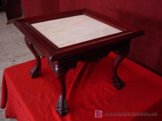 Antig&uuml;edades: MESA DE CENTRO DE CAOBA - Foto 3