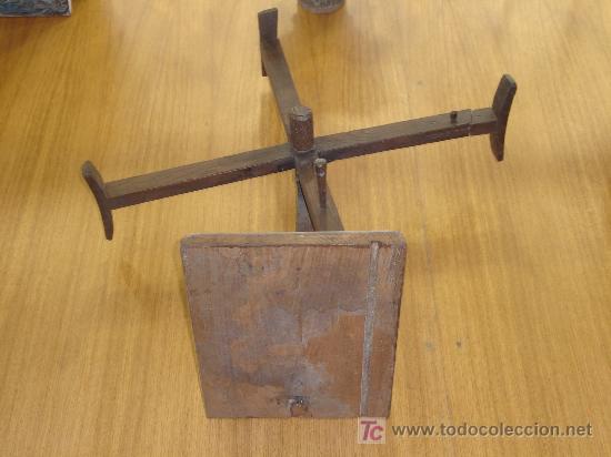 Antig&uuml;edades: devanadora hilar lana - Foto 3