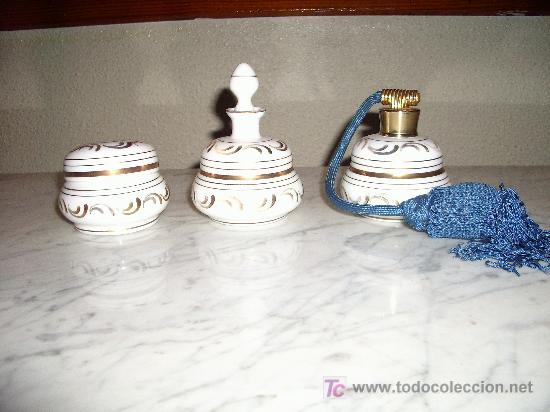 Antig&uuml;edades: ANTIGUO JUEGO DE TOCADOR - Foto 1