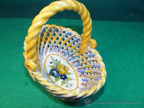 Antig&uuml;edades: ANTIGUO CESTILLO CERAMICO DE MANISES - Foto 1